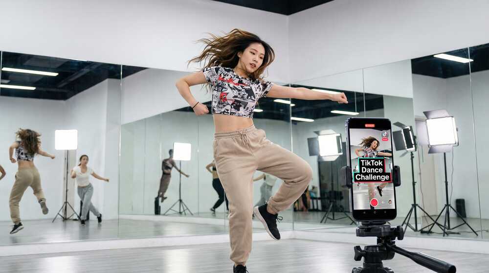 蜜桃视频舞蹈视频